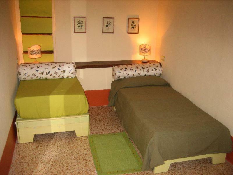 Bed & Breakfast Del Teatro Cagli Luaran gambar